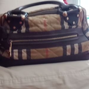 Burberry quilted purse
